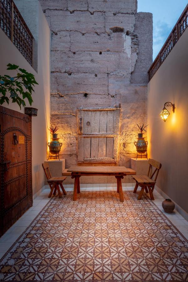 Riad Les Cigognes Marrakesh Exterior foto